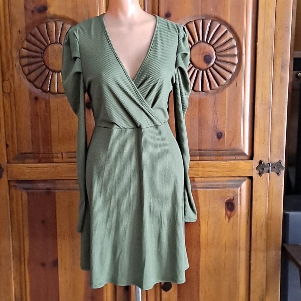 Blue rain puff sleeve dress sz L